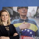 Cláudia Monteiro de Aguiar critica missão de observação eleitoral  à Venezuela
