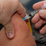 PSD no Parlamento Europeu pede à Presidente da Comissão Europeia aumento de vacinas para as RUP